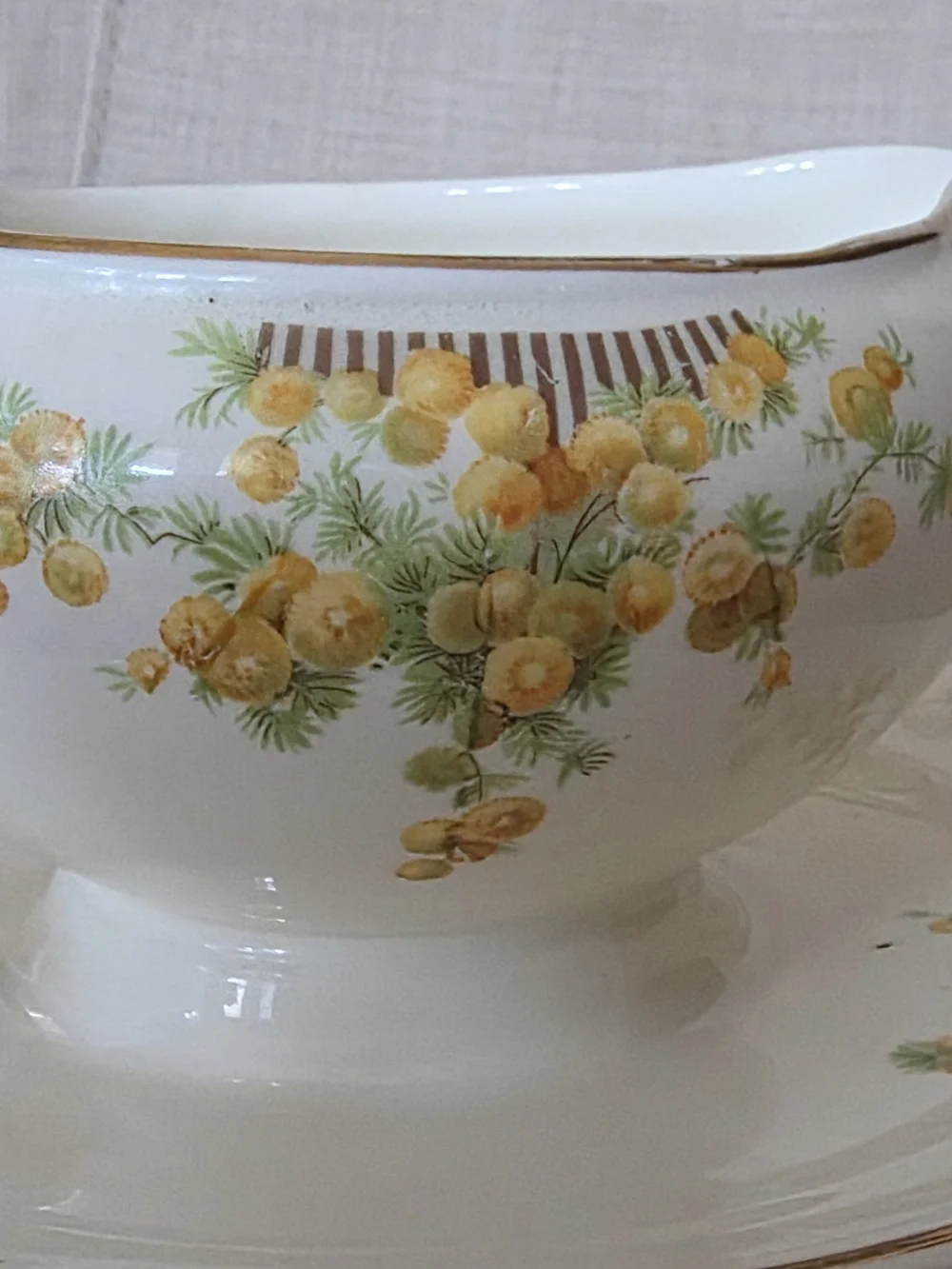 Vintage Talyor Smith Taylor Gravy Bowl With Attached Saucer